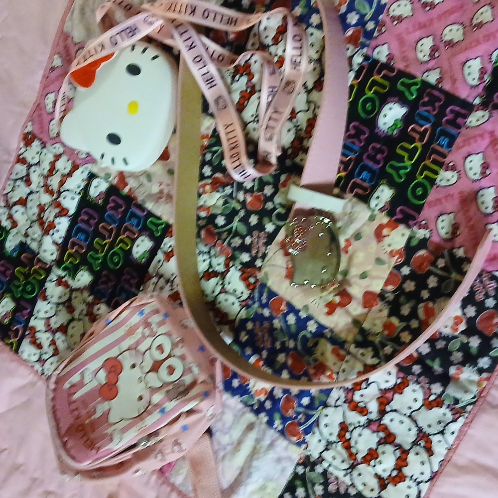 Hello Kitty Bundle - image 1